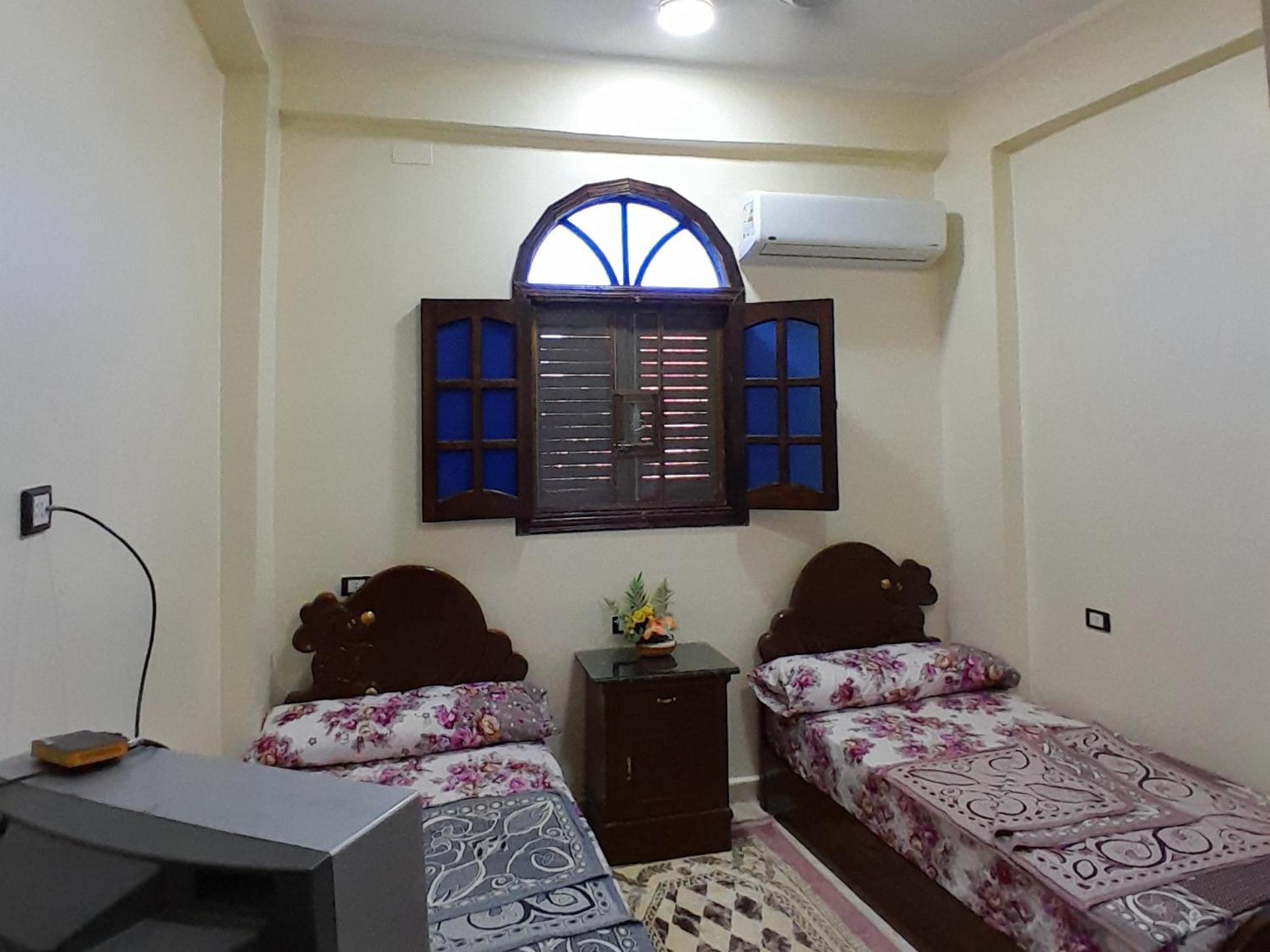 Osiris Guest House อาบู ซิมเบล ภายนอก รูปภาพ